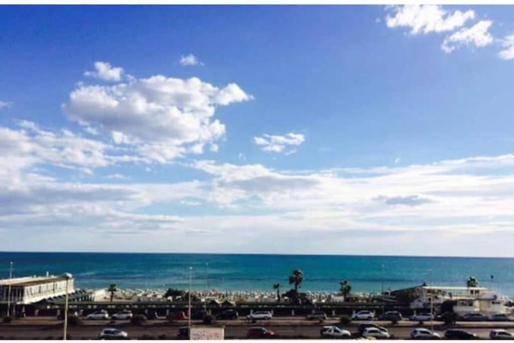 Cosy Studio Flat On The Seaside Apartment Lido di Ostia Exterior foto